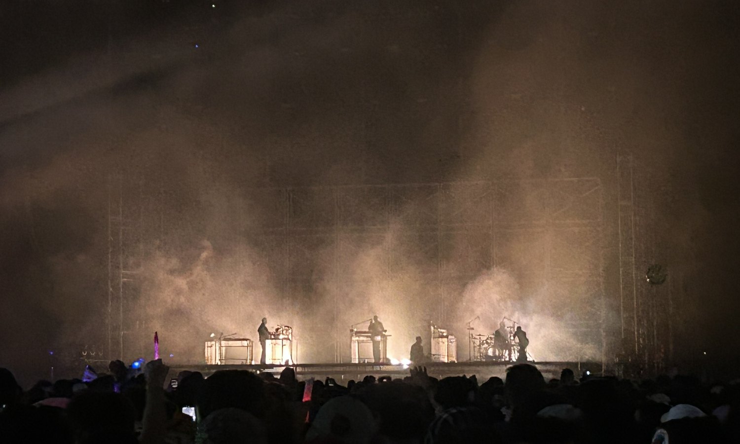 Smoke and silhouettes on a Weekend 1 night set.